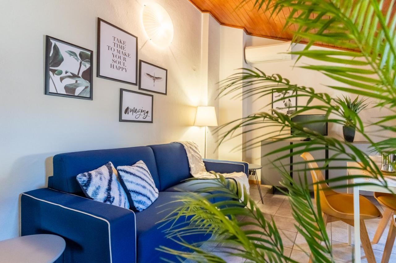 Blue Attic - Historical Como City Center By Rent All Como Exterior foto
